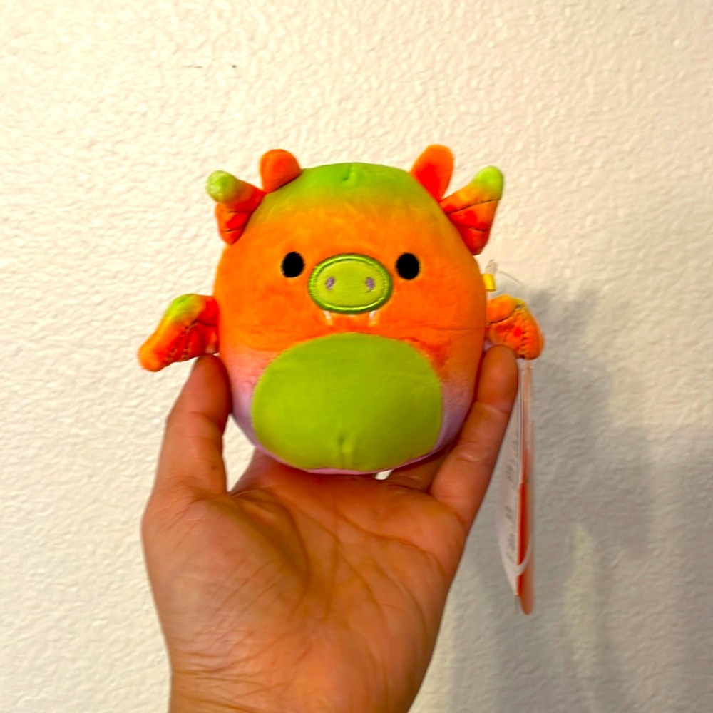 DIONNE 4” gargoyle squishmallow